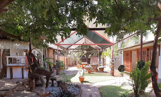 Musina Maison | Herberg Guest House & Coffee Shop