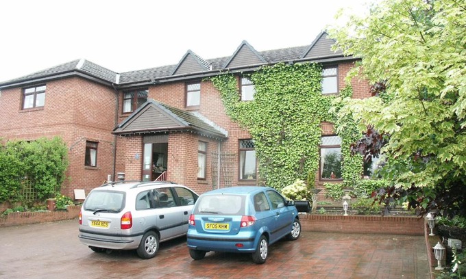 Wishaw Maison | Herdshill Guest House