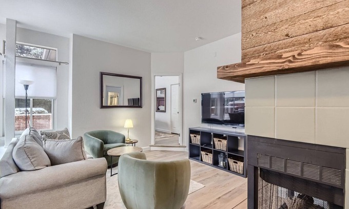 Greenwood Village Copropriété | HERMI101 Heart of DTC 2 Bedroom