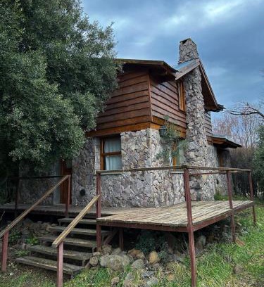 Junin de los Andes Maison | Hermosa cabaña a orillas del rio