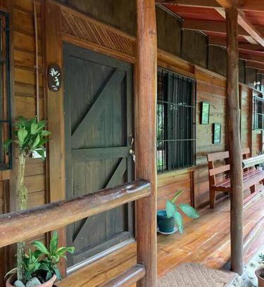 San Isidro de El General Maison | Hermosa Cabaña equipada, en medio de zonas verdes