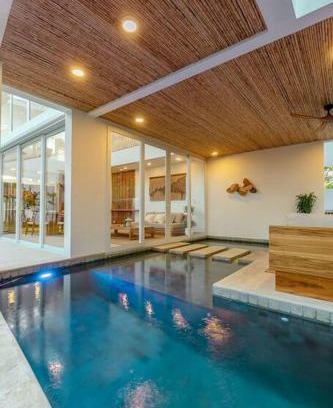 Playa Hermosa Maison | Hermosa Palms, Casa Lorenzo Beach Front Club House