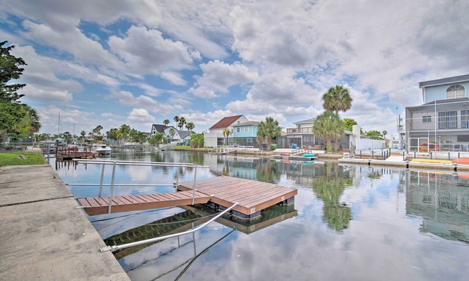 Spring Hill Cottage | Hernando Beach Home w/ Pool & Canal Access!