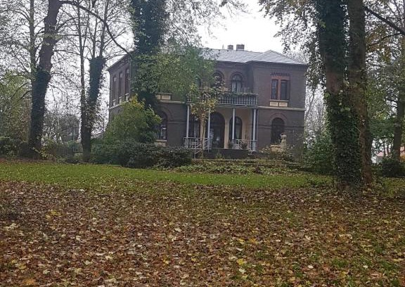 Bingum Maison | Herrenzimmer in der Villa Boekhoff inkl. Frühstück