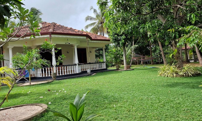 Kammala Maison | Herrmann Cottage 2 only 200 m from the sea in Waikkala