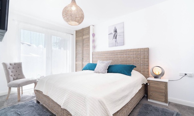 Neustadt in Holstein Appartement | Herzlich Willkommen in der Hochwertig Ausgestatteten 3-raum-ferienwohnung Padde