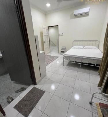 Kampung Tanjung Mas Maison | HF Cempaka Mas 1 Homestay 2 Room