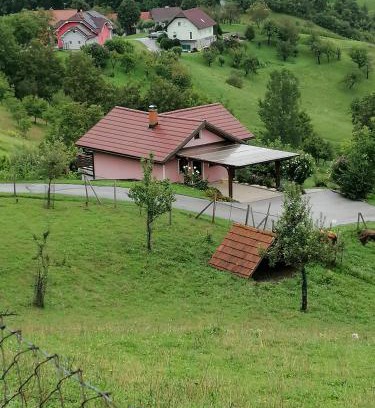 Podcetrtek Appartement | Hiška na gorci