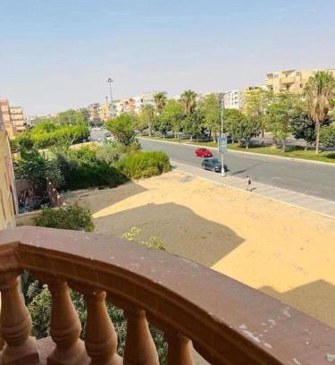 Al Duqqi Appartement | Hi hi apartment