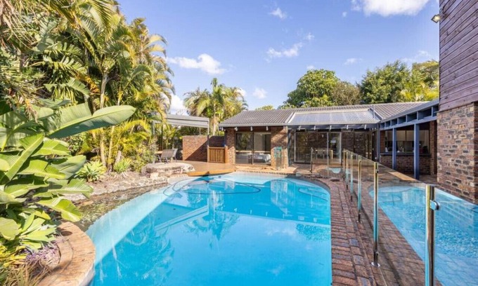Robertson Maison | Hidden Bali style 5BR house in Robertson