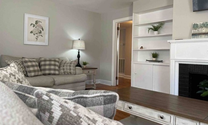 Gadsden Maison | *Hidden Gem Close 2 Everything *