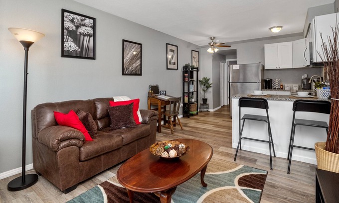 The Gate Appartement | Hidden Gem near Soulard / Downtown+ Free parking
