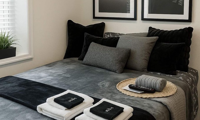 Twining Lit Et Petit-Déjeuner | Cozy 1 bedroom w/parking