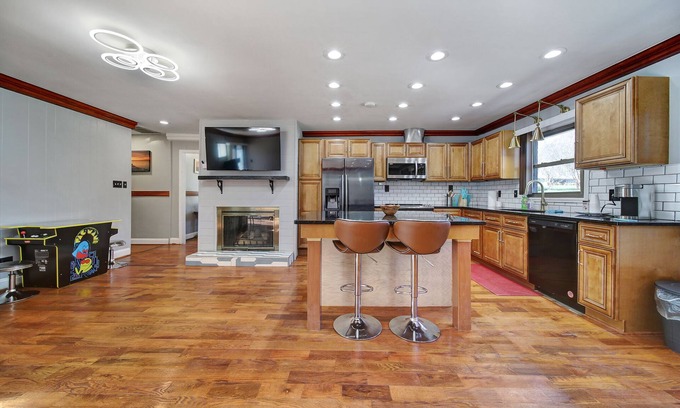 Charlotte Maison | Hideaway Ranch 10 Min to Uptown Charlotte