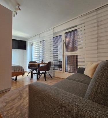 Eberhardshof Appartement | HIGH CLASS - Design Apartment - Favorite Place - Full Equipment - Public Transport