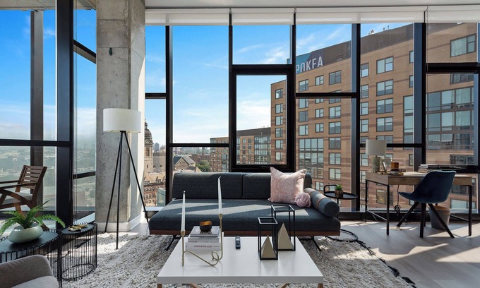 River West Appartement | Only1000ft² 1-Bed apt in Chicago Best Views|TheHue