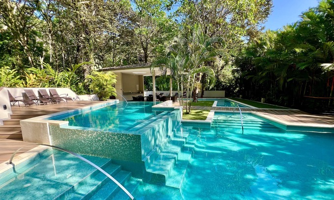 Uvita Copropriété | High End Gated Condo, Walk to Exclusive Beach