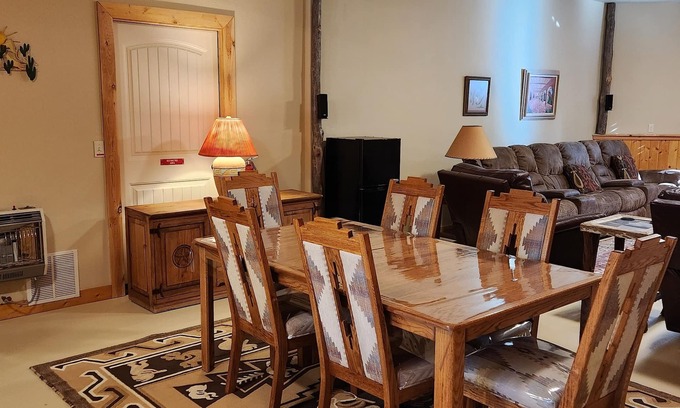 Cloudcroft Cabine | "High End Luxury Cabin", Forest Access, Spacious, Views, Elevation, Sparkling