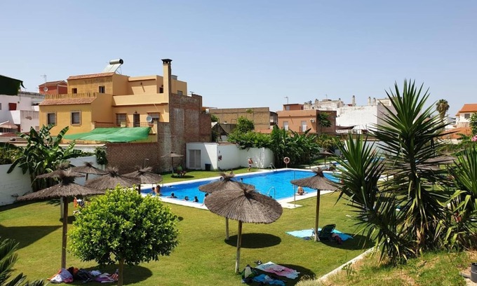 La Algaba Appartement | Appartement de haute qualité 3 chambres, 2 salles de bain & patio La Algaba
