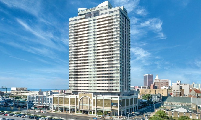 Atlantic City Station Balnéaire | Atlantic City Boardwalk High Rise Resort près des casinos avec piscine intérieure et bain à remous extérieur