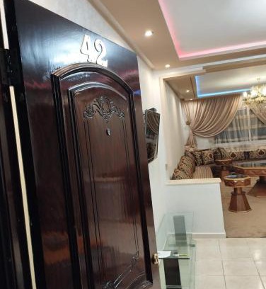 Luxus Appartement | High-Standard Apartment for Families Only