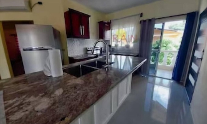 Buccoo Station Balnéaire | Highend resort with 8 units condos in romantic Boucco Tobago (B)