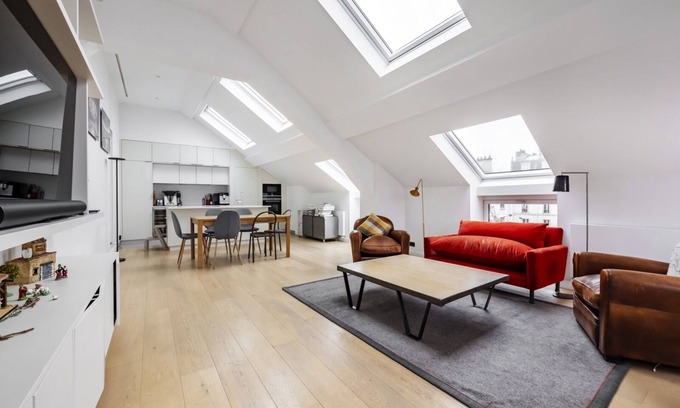 Levallois-Perret Appartement | Higher Calling, by Veeve