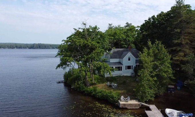 Windham Maison | Highland Lake House