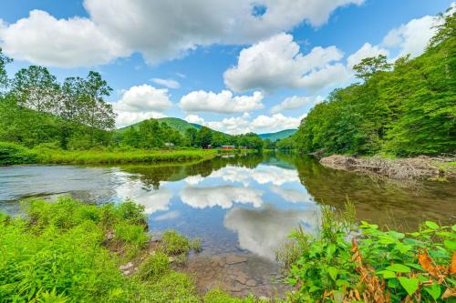 East Branch Maison | Hike and Fish Delaware River Cabin with Views