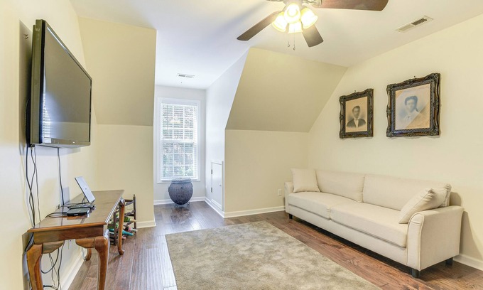 Wake Forest Appartement | Hike, Golf & Boat: Wake Forest Home w/ Yard