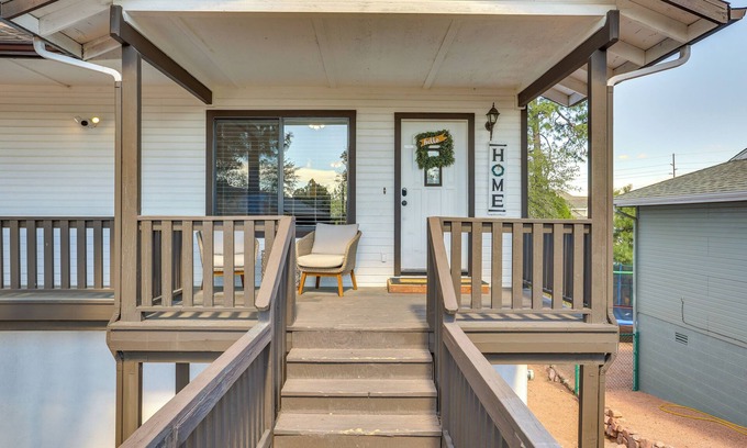 Payson Cottage | Hike & Golf: Family Home w/ Deck in Payson!