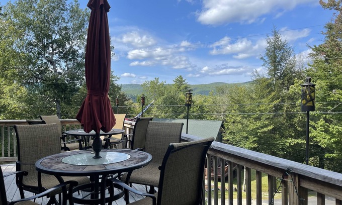 Alton Bay Maison | Hike, swim or ski! 3BR house in the Lakes Region.