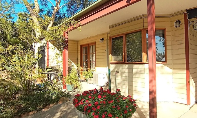 West Albury Appartement | *Hikes*Trails*Mountain Biking*Close to Town*