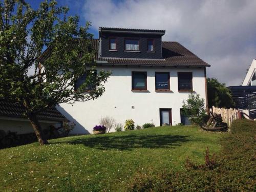 Neustadt in Holstein Appartement | Hilbert Nils
