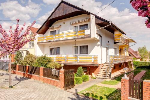 Heviz Maison | Hilda Vendégház Hévíz