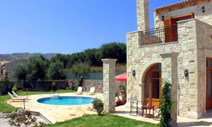 Agia Triada Villa | Charming Villa with Pool & Sea Views Near Rethymno