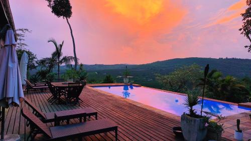 Hazyview Maison | Hill Top Villa - Private Room In A Home