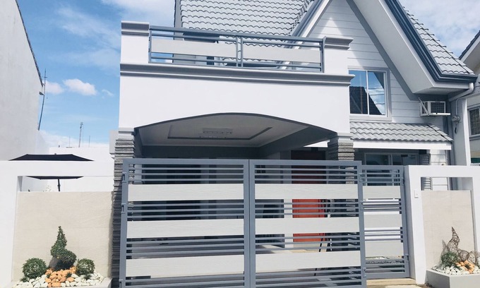 Angeles City Villa | HillaTimog Park Homes, 3 chambres, à 5 minutes de Clark, 15 minutes à Aqua Planet