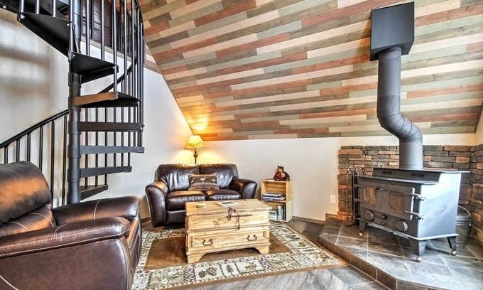 Cripple Creek Cabine | Cabine Hillside Cripple Creek avec vue sur la montagne!