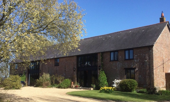 Winterborne Zelston Lit Et Petit-Déjeuner | Hilltop Barn