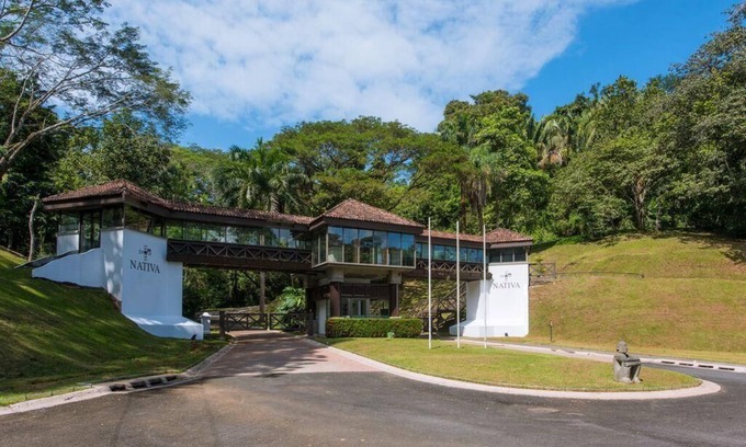 Tarcoles Copropriété | Hilltop condo with beautiful ocean view!