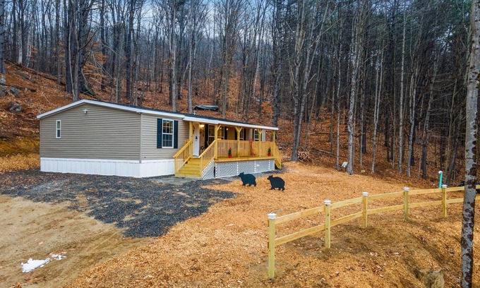 Ashland Maison | Hilltop Hideaway