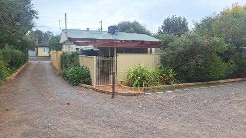 South Tamworth Maison | Hillvue House
