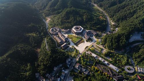 Changjiang County Hôtel | Hilton Garden Inn Jingdezhen Taoyuan Valley