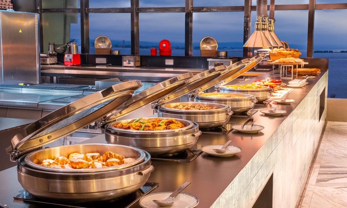 Gombe Hôtel | Hilton Kinshasa