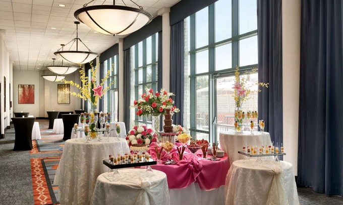Melville Hôtel | Hilton Long Island/Huntington