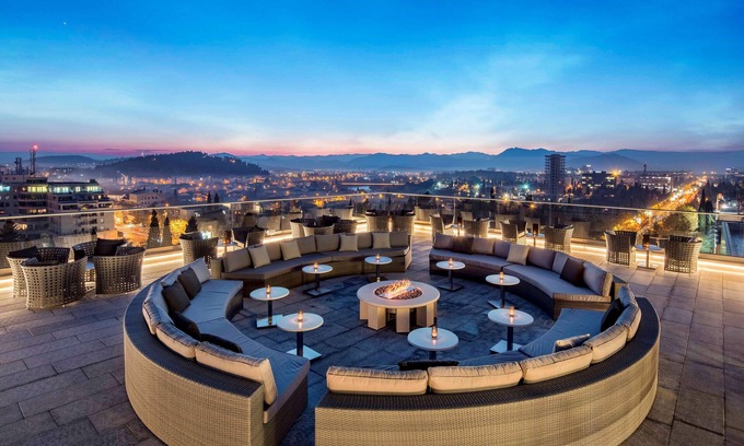 Downtown Hôtel | Hilton Podgorica Crna Gora