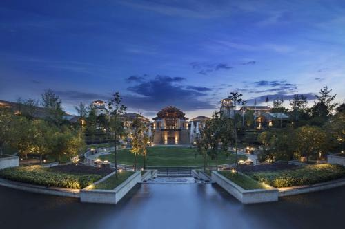 Hongshan Hôtel | Hilton Wuhan Optics Valley