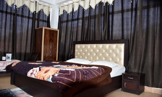Shoghi Maison | Him Valley Homestay