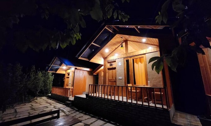 Banjar Cabine | Hipostel Laida - Tirthan